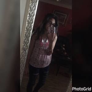 Meet your Posher, Clarissa